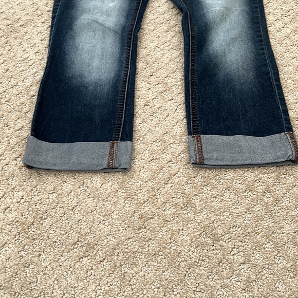Denim capris. Faded style - Picture 4 of 6